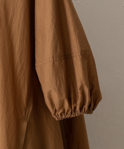 BEARDSLEY（ビアズリー）の「ふんわりワンピース（ワンピース・レディース・キャメル/ネイビー・FREE）」の5枚目の写真