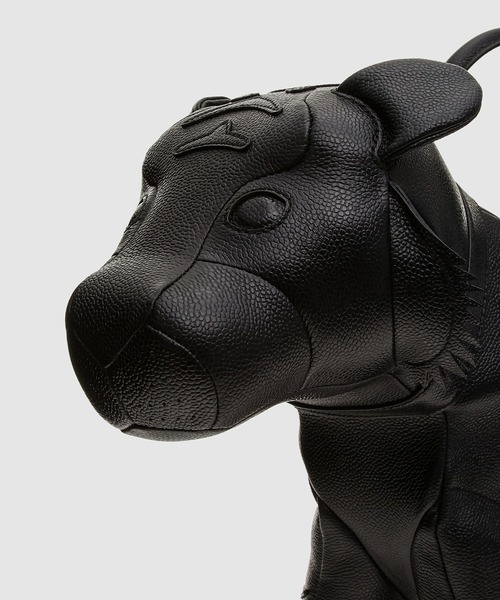 【Thom Browne】トムブラウン◆ブラック Tiger ハンドバッグ THOM BROWNE（トムブラウン）の「TIGER BAG IN PEBBLE GRAIN