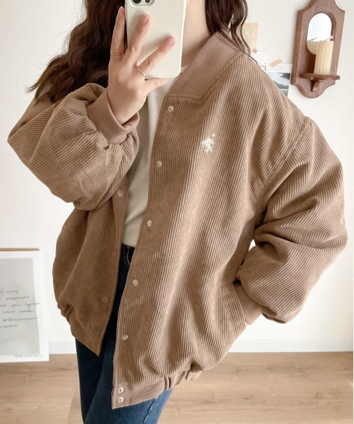 classicalelf（クラシカルエルフ）の「メンズライクコーデュロイ中綿MA-1ブルゾン（MA-1・レディース・ベージュ/モカ・MEDIUM/LARGE/X-LARGE）」の17枚目の写真
