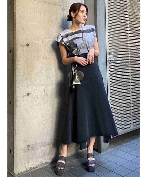 EMODA（エモダ）の「デニムスカート（デニムスカート・レディース・ブラック・SMALL）」の2枚目の写真