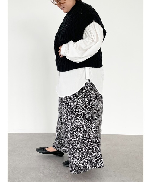 SLURR（スラ―）の「【大きいサイズ】＜セット＞ニットベスト+ブラウスチュニック（ベスト・レディース・ブラック/アイボリー/モカ/ライトベージュ・L）」の21枚目の写真