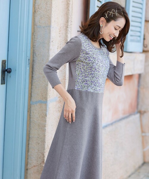 Tiaclasse（ティアクラッセ）の「【洗える】異素材使いの花柄シフォンコンビワンピース（ワンピース・レディース・ブラック/グレー/ミント/モカ・11号/9号/7号）」の11枚目の写真