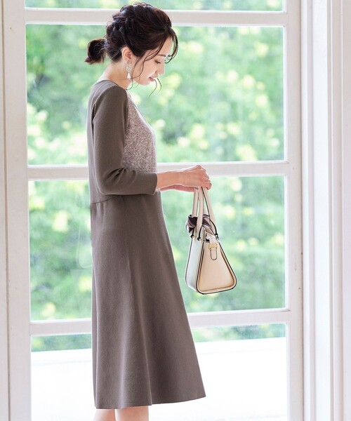 Tiaclasse（ティアクラッセ）の「【洗える】異素材使いの花柄シフォンコンビワンピース（ワンピース・レディース・ブラック/グレー/ミント/モカ・11号/9号/7号）」の14枚目の写真