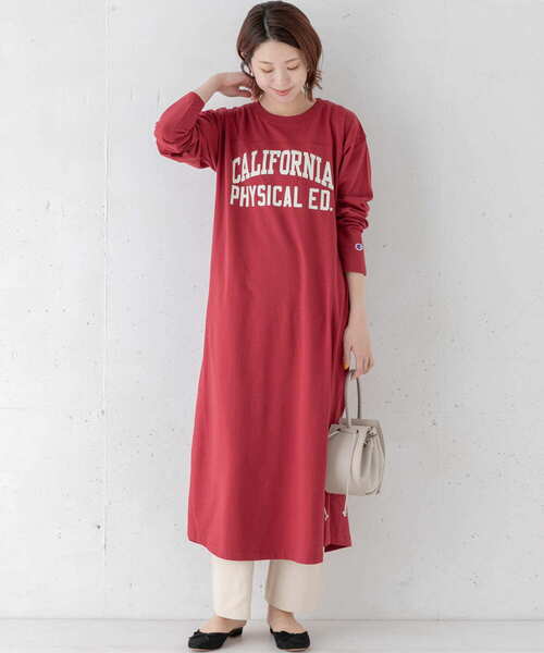 Champion(チャンピオン)の「『別注』Champion×Sonny Label フットボールロゴロングスリーブTシャツワンピース(ワンピース・レディース・ホワイト/ネイビー/バーガンディー・ONE)」の13枚目の写真