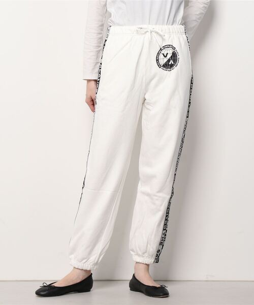 RVCA(ルーカ)の「RVCA/ルーカ ルーズシルエット ロゴサイドテープ柄スウェットパンツ/セットアップ対応 BB044-714(スウェットパンツ・レディース・ホワイト/ブラック/グレー・S/XS)」の15枚目の写真
