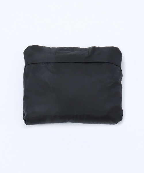 ikka（イッカ）の「撥水パッカブルマンパー（マウンテンパーカー・レディース・ベージュ/オリーブ/その他1・M/L）」の13枚目の写真