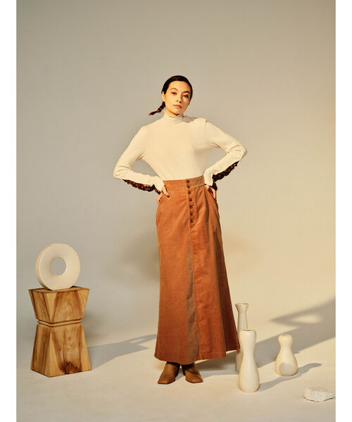 Ray BEAMS(レイビームス)の「RBS / リブ アーム フリル Tシャツ(Tシャツ/カットソー・レディース・ナチュラル/ブラック・ONE SIZE)」の13枚目の写真