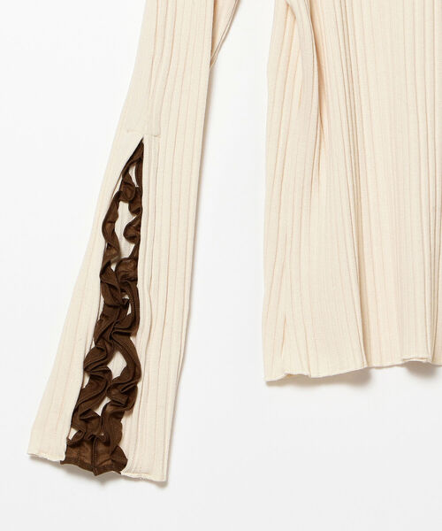 Ray BEAMS(レイビームス)の「RBS / リブ アーム フリル Tシャツ(Tシャツ/カットソー・レディース・ナチュラル/ブラック・ONE SIZE)」の16枚目の写真