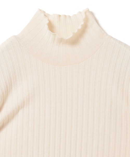 Ray BEAMS(レイビームス)の「RBS / リブ アーム フリル Tシャツ(Tシャツ/カットソー・レディース・ナチュラル/ブラック・ONE SIZE)」の3枚目の写真