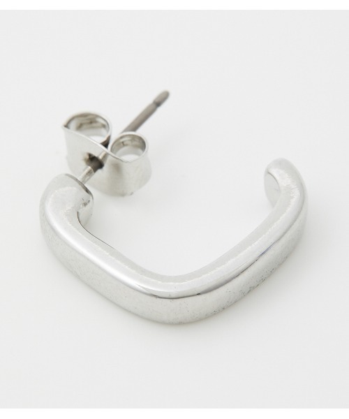 AZUL by moussy(アズールバイマウジー)の「SQUARE MINI EARRINGS/スクエアミニピアス(ピアス(両耳用)・レディース・ゴールド系その他/シルバー・FREE)」の11枚目の写真