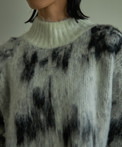 VACANCY（ヴァカンシー）の「モノクロハイネックシャギーニット