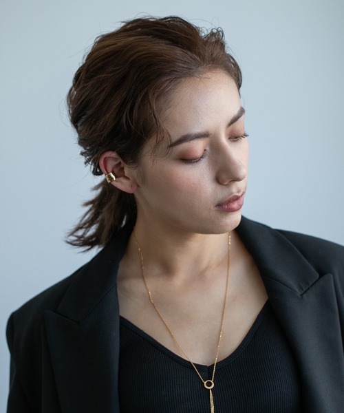 PAS TIERRA（パティエラ）の「-Luna- プチワイドイヤーカフ（イヤーカフ・レディース・シルバー/イエローゴールド・FREE）」の5枚目の写真