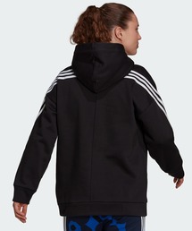 adidas（アディダス）の「アディダス スポーツウェア マリメッコ