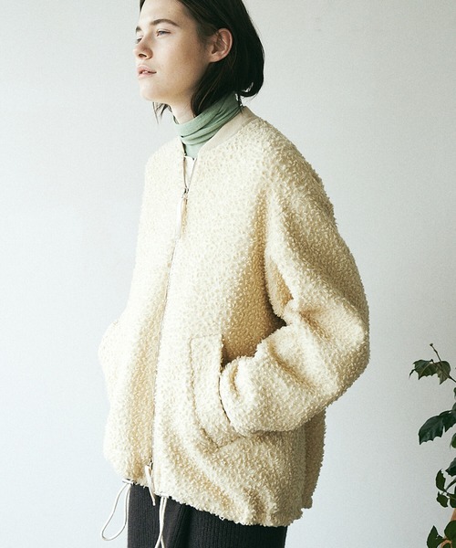 UNFIL（アンフィル）の「【unfil】ウールボア ボンバージャケット WOMEN（ブルゾン・レディース・ベージュ/ダークネイビー・0）」の8枚目の写真