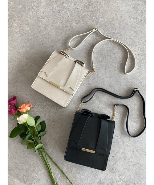 Honey Salon（ハニーサロン）の「トップリボンバッグ（ショルダーバッグ・レディース・ブラック/アイボリー・FREE）」の3枚目の写真