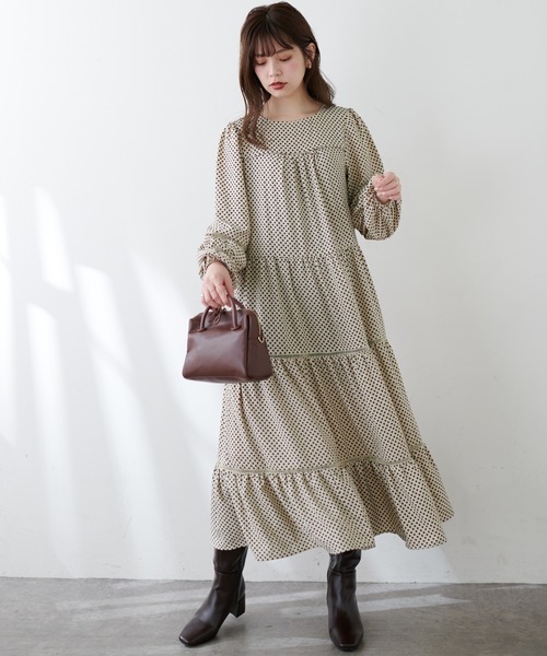 はしごレース使い大人ティアードワンピース