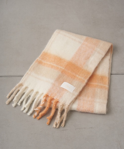 Chico（チコ）の「チェック太フリンジストール（マフラー・レディース・ブラック/ベージュ/ブラウン・FREE）」の12枚目の写真