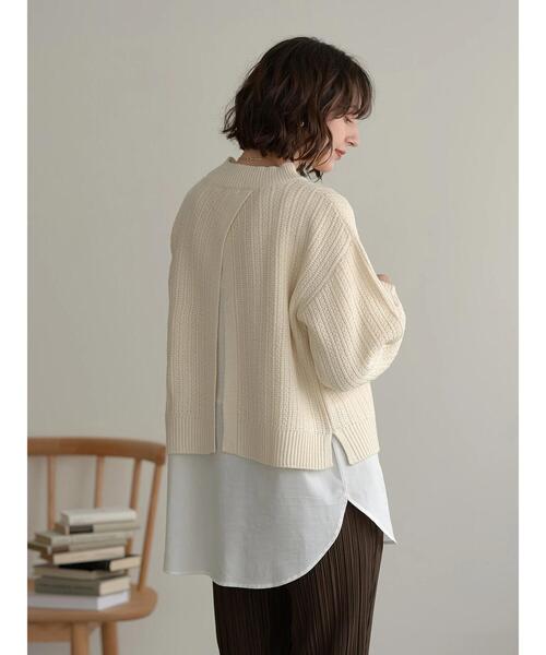 earth music&ecology（アースミュージックアンドエコロジー）の「SET２点バックスリットニット+シャツ風インナー＊（ニット/セーター・レディース・ブラック/アイボリー/モカ・FREE）」の4枚目の写真