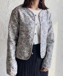 She's Closet（シーズクローゼット）の「ノーカラー配色パインピング