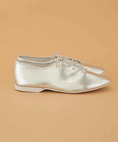 note et silence （ノートエシロンス）の「【 AMB100貨 】cat worth Jazz shoes（ドレスシューズ・レディース・シルバー・23/24/25）」の7枚目の写真