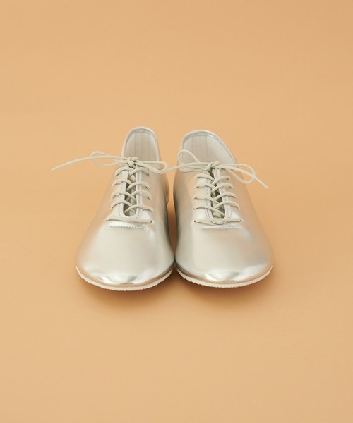 note et silence （ノートエシロンス）の「【 AMB100貨 】cat worth Jazz shoes（ドレスシューズ・レディース・シルバー・23/24/25）」の8枚目の写真