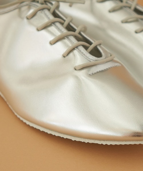 note et silence （ノートエシロンス）の「【 AMB100貨 】cat worth Jazz shoes（ドレスシューズ・レディース・シルバー・23/24/25）」の10枚目の写真