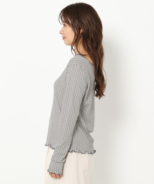 mysty woman（ミスティウーマン）の「インナーにおすすめ　ボートネックメロープルオーバー 267557（Tシャツ/カットソー・レディース・ブラック/オフホワイト/アイボリー/チャコール・FREE）」の8枚目の写真