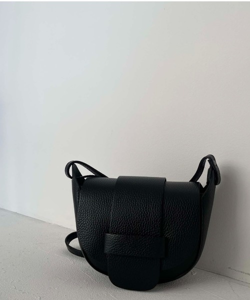フラップデザインバッグ ショルダーバッグ Doux Archives ドゥアルシーヴ のファッション通販 Zozotown フラップデザインバッグ ショルダーバッグ Doux Archives ドゥアルシーヴ のファッション通販 Zozotown