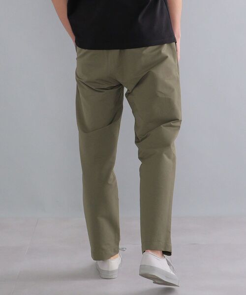 SHIPS（シップス）の「SHIPS:〈ウォッシャブル/ストレッチ〉ナイロン ツイル イージーパンツ（チノパンツ・メンズ・ベージュ/ネイビー/オリーブ・SMALL/MEDIUM/LARGE/X-LARGE）」の11枚目の写真