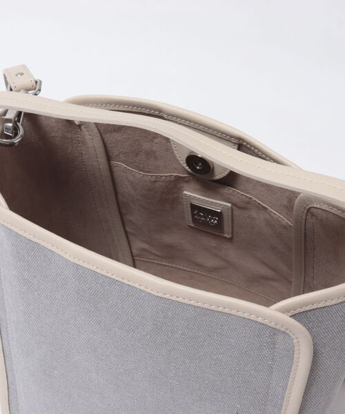 PAOLA NUTTI  （パオラヌッティ）の「【PAOLA NUTTI/パオラヌッティ】キャンバススクエアトートバッグ（トートバッグ・レディース・ベージュ系その他3/グリーン系その他3・FREE）」の5枚目の写真