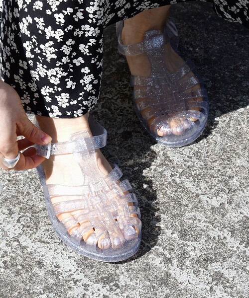 meduse（メデュース）の「meduse: グルカ ジェリー サンダル（サンダル・レディース・ブラウン/シルバー/ピンク・38/36/37）」の16枚目の写真