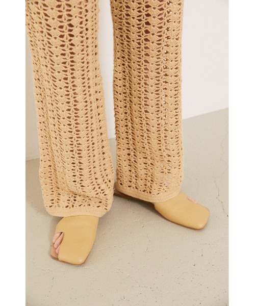 BLACK BY MOUSSY(ブラックバイマウジー)の「crochet knit pants(クロシェニットパンツ)(その他パンツ・レディース・ブラック/アイボリー・FREE)」の7枚目の写真