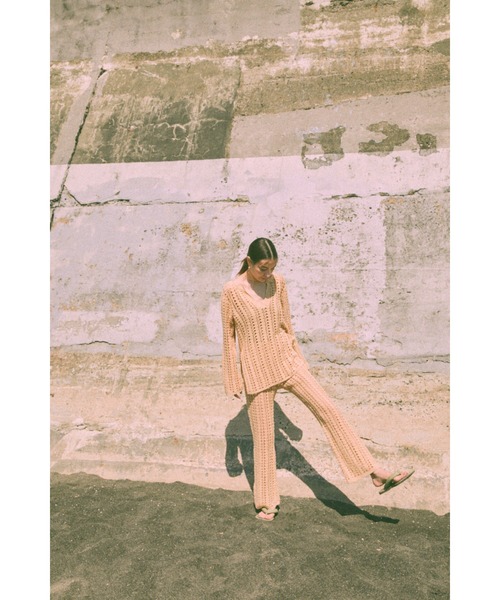 BLACK BY MOUSSY(ブラックバイマウジー)の「crochet knit pants(クロシェニットパンツ)(その他パンツ・レディース・ブラック/アイボリー・FREE)」の3枚目の写真