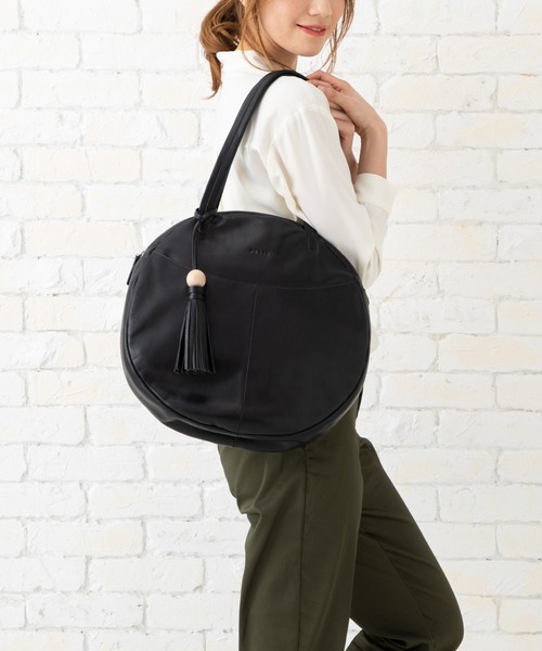 COOCO(クーコ)の「【PALIO】 Cerchio 丸型ワンショルダー本革トートバッグ(ショルダーバッグ・レディース・ブラック・9)」の1枚目の写真