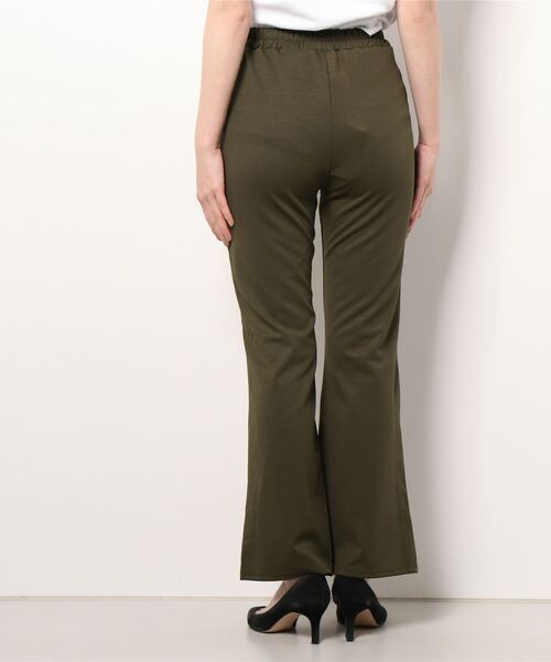 Coo+i（クーイ）の「フレアパンツ（スウェットパンツ・レディース・グレイッシュベージュ/ブラック/ベージュ/ネイビー/カーキ/キャメル・L/M）」の8枚目の写真