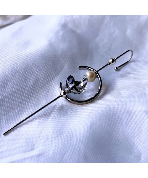 tone(トーン)の「【Willija】イヤーラップピアス《Treble Clef》(MA)(ピアス(両耳用)・レディース・シルバー/ゴールド・FREE)」の6枚目の写真
