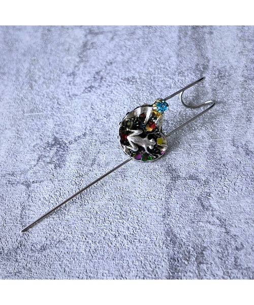 tone(トーン)の「【Willija】イヤーラップピアス《Treble Clef》(MA)(ピアス(両耳用)・レディース・シルバー/ゴールド・FREE)」の12枚目の写真
