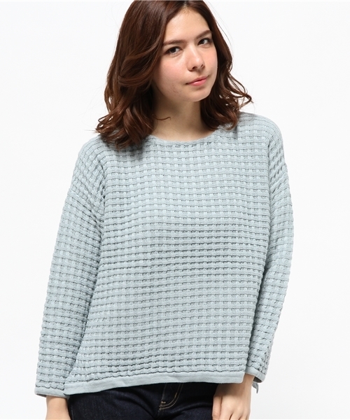 Kastane（カスタネ）の「【Kastane】タック柄ワイドプルオーバー（ニット/セーター・レディース・ブルー/グリーン/オフホワイト/ネイビー・FREE）」の6枚目の写真