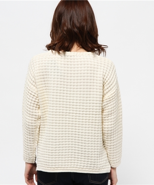 Kastane（カスタネ）の「【Kastane】タック柄ワイドプルオーバー（ニット/セーター・レディース・ブルー/グリーン/オフホワイト/ネイビー・FREE）」の9枚目の写真