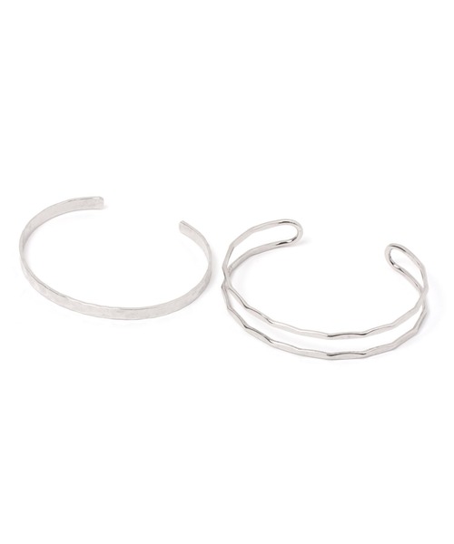 LEPSIM（レプシィム）の「2ピースメタルセットバングル　298423（バングル/リストバンド・レディース・シルバー/ゴールド/シルバー×ゴールド・ONE SIZE）」の4枚目の写真