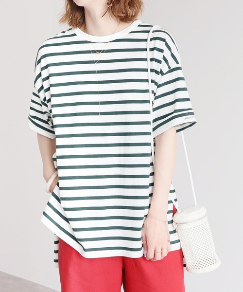 reca(レカ)の「BIGシルエットTシャツ(Tシャツ/カットソー・レディース・オフホワイト/ブラック系その他/グリーン系その他/イエロー/グレイッシュベージュ/チャコールグレー・FREE)」の5枚目の写真