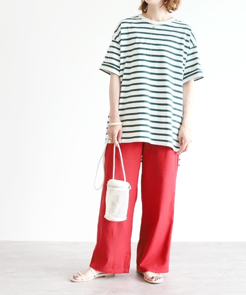 reca(レカ)の「BIGシルエットTシャツ(Tシャツ/カットソー・レディース・オフホワイト/ブラック系その他/グリーン系その他/イエロー/グレイッシュベージュ/チャコールグレー・FREE)」の22枚目の写真