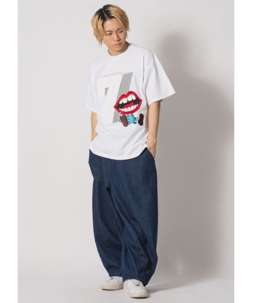 RE730(アールイーセブンサーティー)の「RE730 かわいいなみおくんが座っている半袖ビッグシルエットTシャツ(Tシャツ/カットソー・メンズ・ブラック/オフホワイト・MEDIUM/LARGE/X-LARGE)」の10枚目の写真