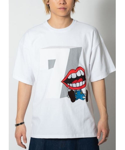 RE730(アールイーセブンサーティー)の「RE730 かわいいなみおくんが座っている半袖ビッグシルエットTシャツ(Tシャツ/カットソー・メンズ・ブラック/オフホワイト・MEDIUM/LARGE/X-LARGE)」の11枚目の写真