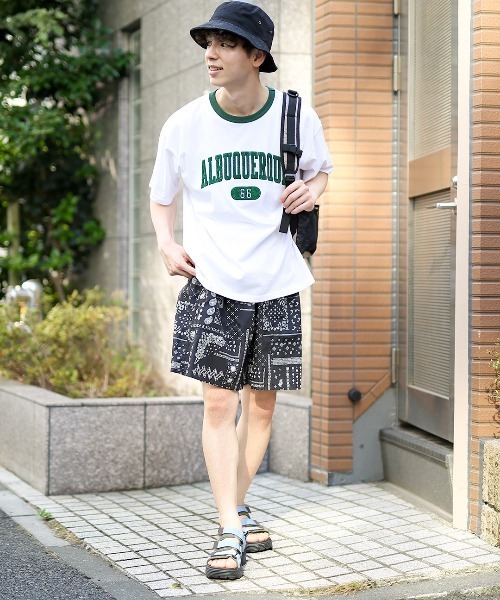 チチカカ（チチカカ）の「【ユニセックス】 アルバカーキ カレッジTシャツ【WEB限定】（Tシャツ/カットソー・メンズ・ブラック/ホワイト/グリーン・FREE）」の10枚目の写真