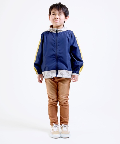 DILASH(ディラッシュ)の「ソフトパウダーストレッチスリムパンツ(デニムパンツ・キッズ・ブラック/イエロー/グリーン/キャメル・90/100/110/120/80/130/140)」の6枚目の写真