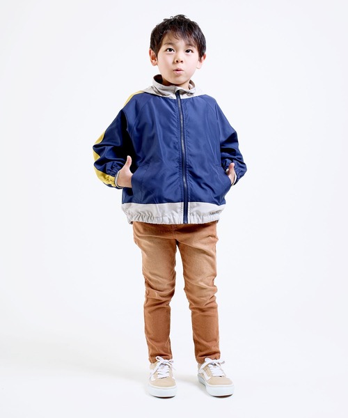 DILASH(ディラッシュ)の「ソフトパウダーストレッチスリムパンツ(デニムパンツ・キッズ・ブラック/イエロー/グリーン/キャメル・90/100/110/120/80/130/140)」の7枚目の写真