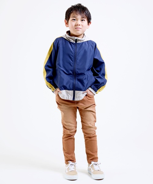DILASH(ディラッシュ)の「ソフトパウダーストレッチスリムパンツ(デニムパンツ・キッズ・ブラック/イエロー/グリーン/キャメル・90/100/110/120/80/130/140)」の8枚目の写真