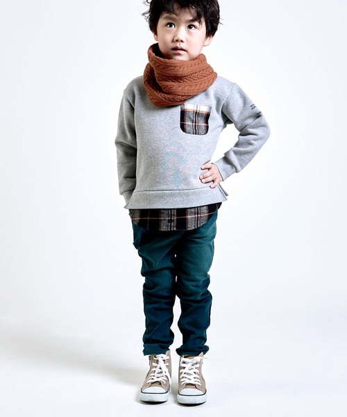 DILASH(ディラッシュ)の「ソフトパウダーストレッチスリムパンツ(デニムパンツ・キッズ・ブラック/イエロー/グリーン/キャメル・90/100/110/120/80/130/140)」の14枚目の写真