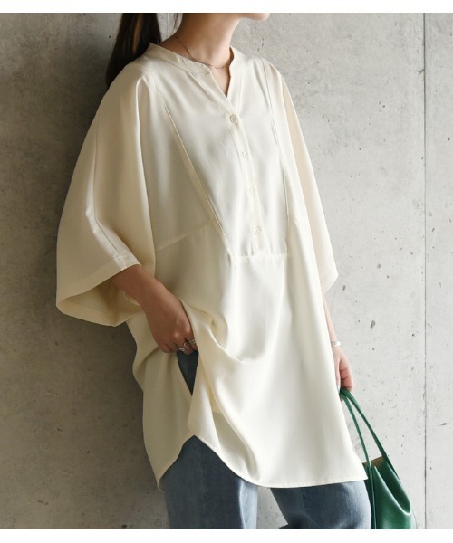 and it_（アンドイット）の「リネンライクスキッパーチュニックシャツ（シャツ/ブラウス・レディース・ベージュ/オフホワイト/ミント・FREE）」の2枚目の写真